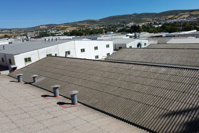 Cubierta de fibrocemento con Amianto