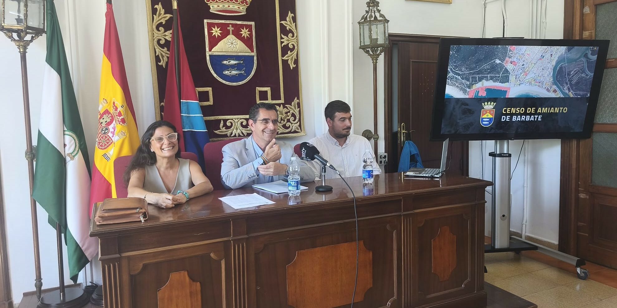 Conferencia-Prensa-GDA-Ayuntamiento barbate-Amianto-Censo-ok Alcalde de Barbate y Director de la empresa GDA presentan Censo de Amianto en Conferencia de Prensa en este municipio de Cádiz, España